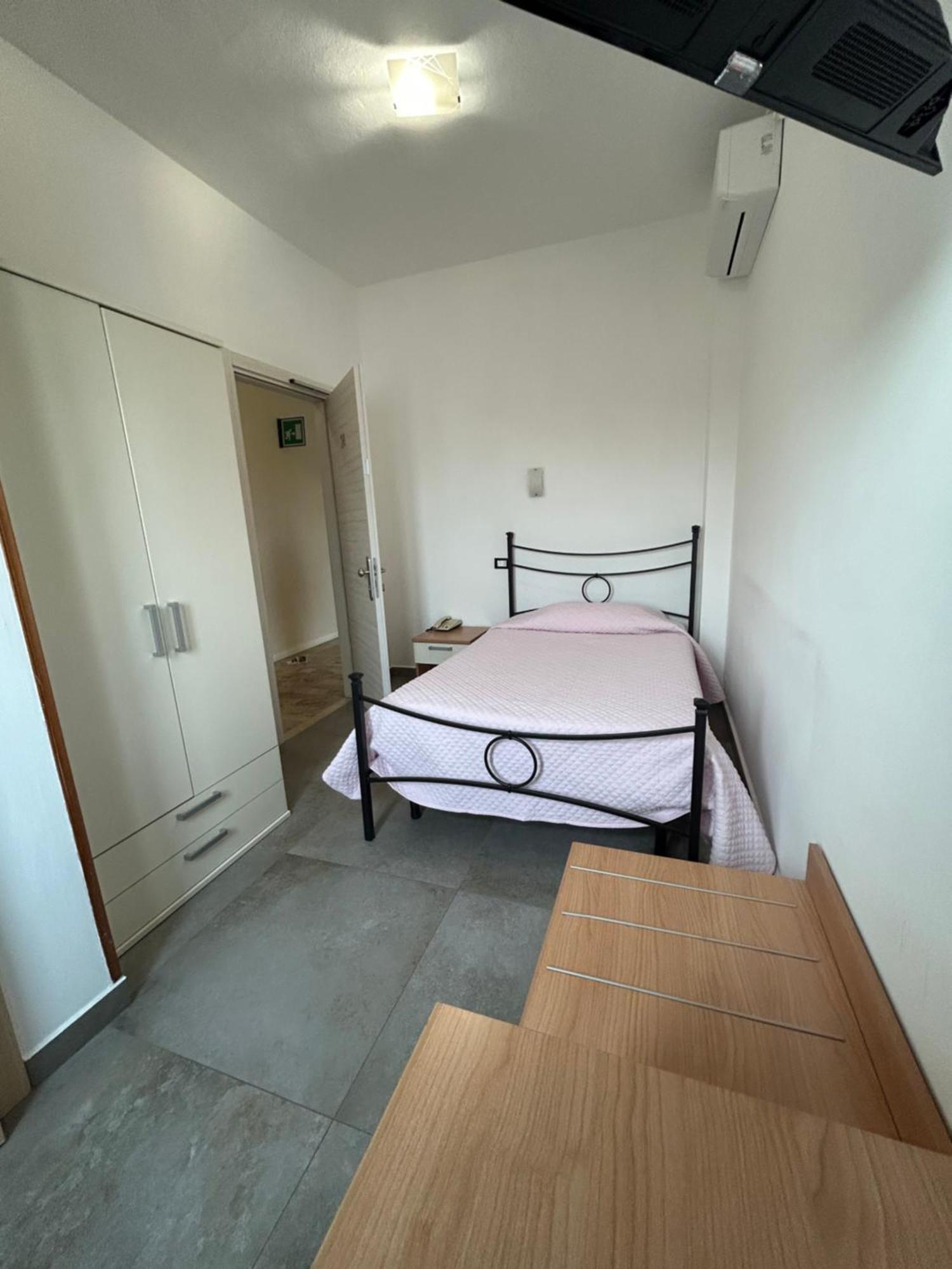 Hotel Marchina Brescia megye Kültér fotó